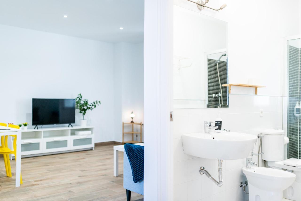 Wekey Homes San Miguel Con Patio, Centro Ciudad Granada Luaran gambar